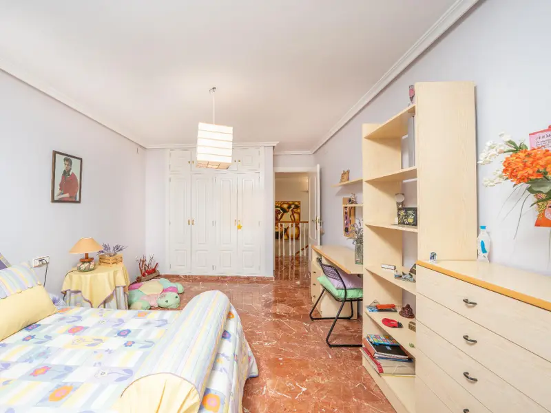 Villa de 5 dormitorios en Alcoy, Costa Blanca — foto 28 de 30