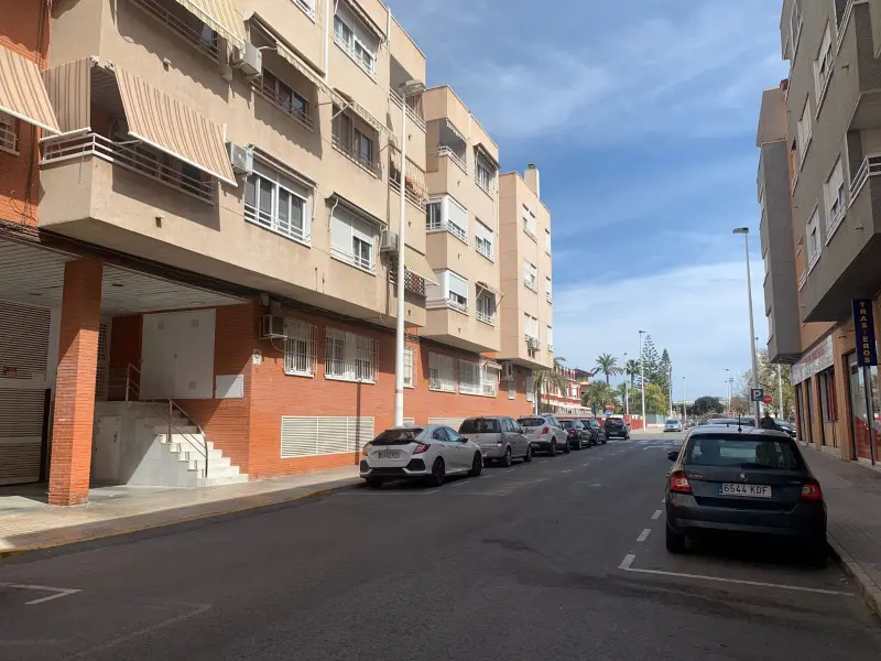 Garaje en Elche, Costa Blanca — foto 18 de 19