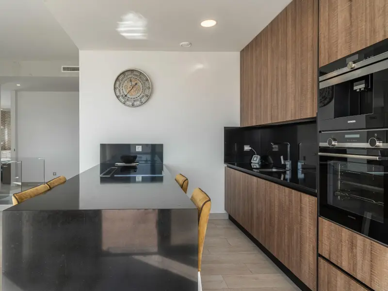 Villa de 4 dormitorios en Finestrat, Costa Blanca — foto 28 de 30