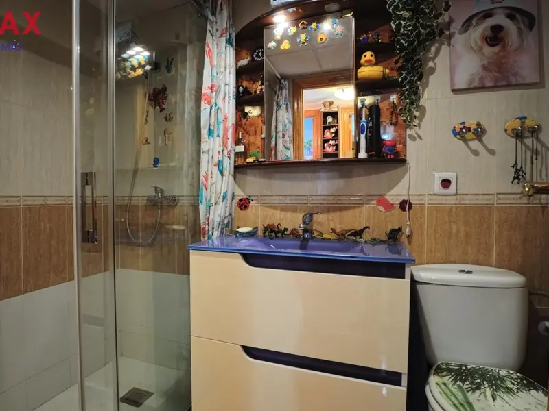 Apartamento de 2 dormitorios en Benidorm, Costa Blanca — foto 3 de 12