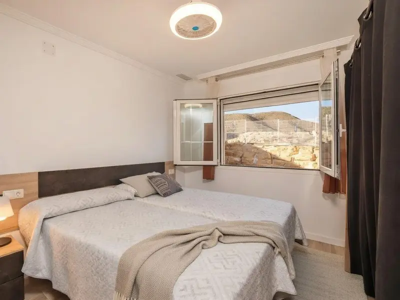 Вілла з 5 спальнями у El Campello, Коста-Бланка — фото 18 з 30