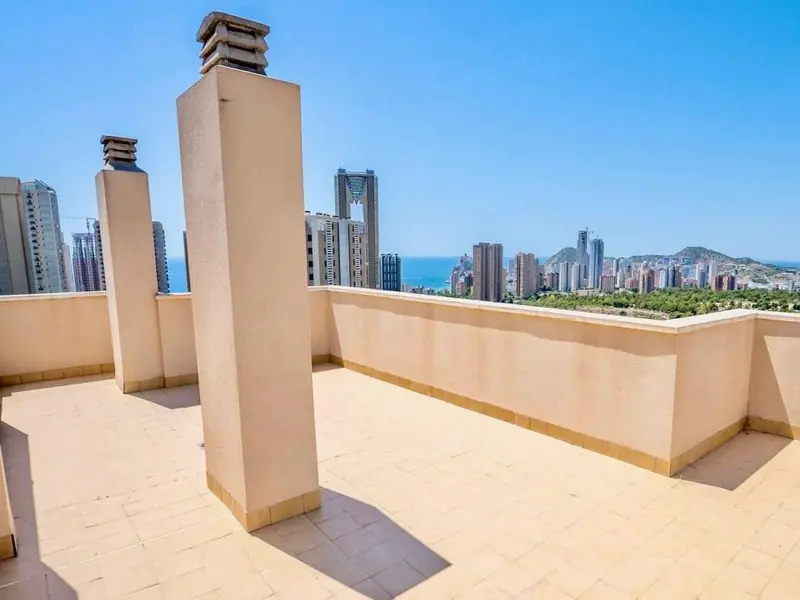 Penthouse met 2 slaapkamers in Benidorm, Costa Blanca — foto 12 van 15