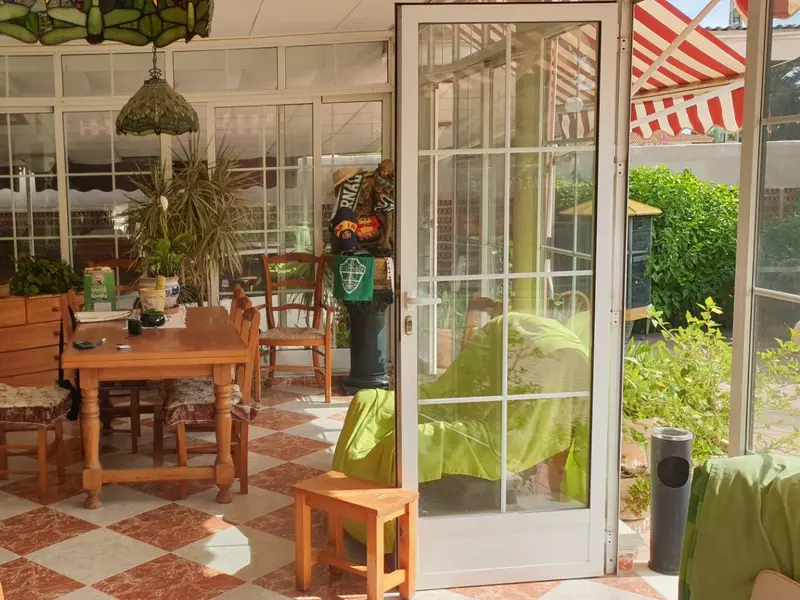 Villa de 3 dormitorios en Elche, Costa Blanca — foto 4 de 27