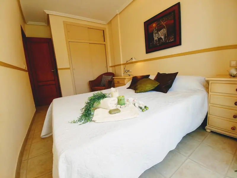 Bungalow with 4 bedrooms in Santa Pola, Costa Blanca — photo 4 of 30