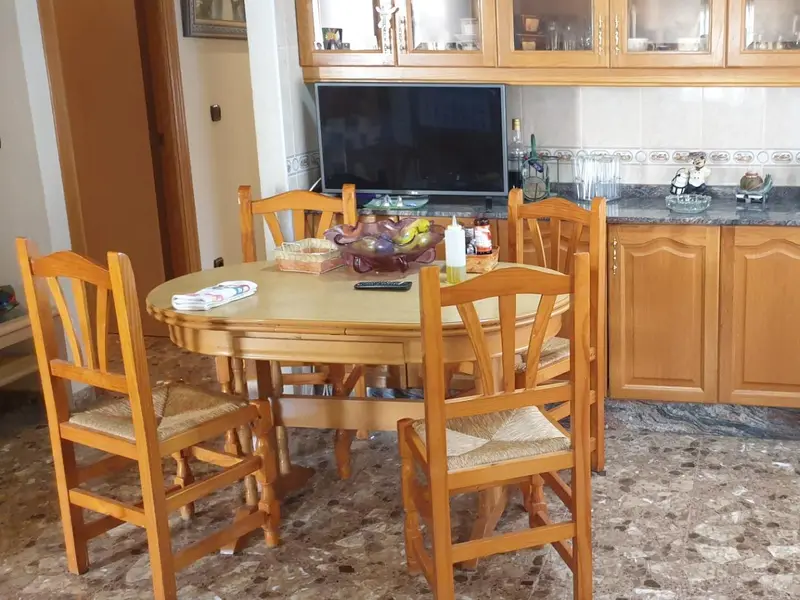 Villa de 3 dormitorios en Elche, Costa Blanca — foto 19 de 27