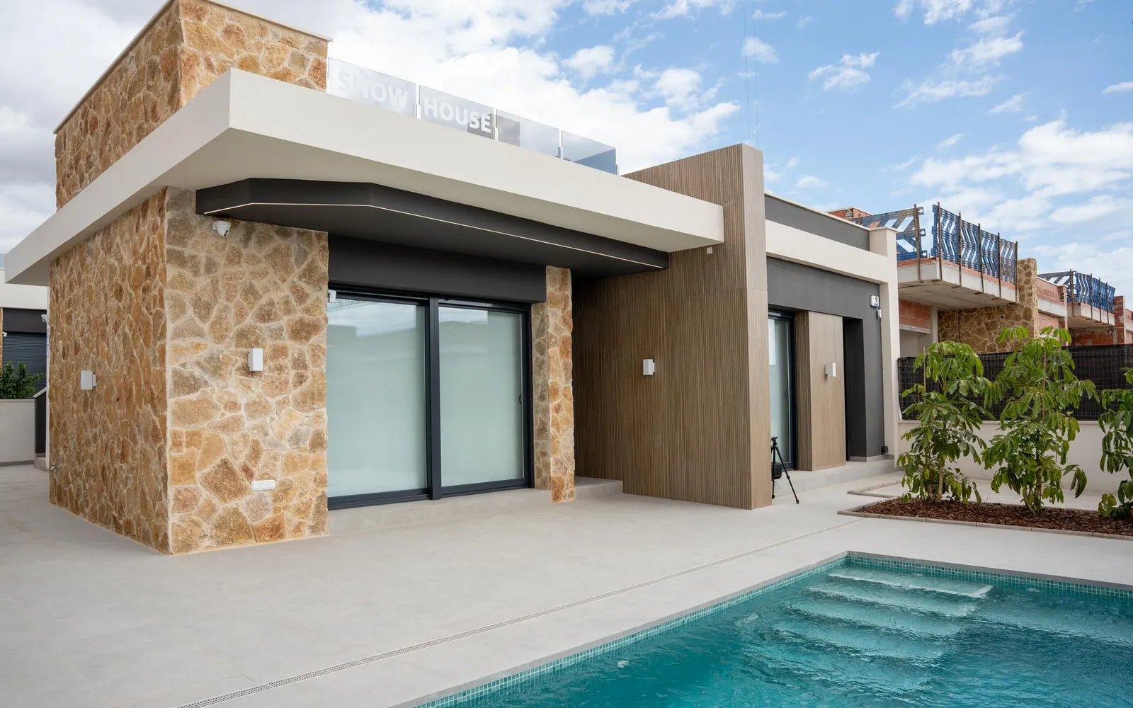 Villa de 3 dormitorios en Rojales, Costa Blanca — foto 1 de 30