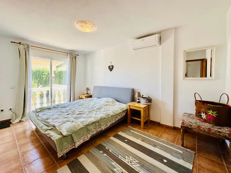 Villa de 6 dormitorios en La Nucía, Costa Blanca — foto 13 de 30