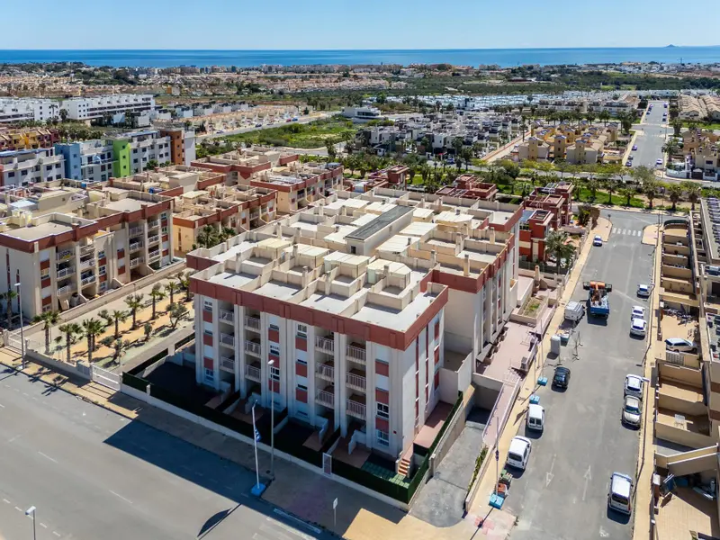 Ático de 2 dormitorios en Orihuela Costa, Costa Blanca — foto 7 de 29