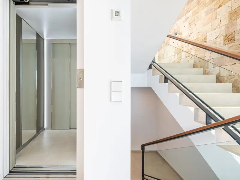 Villa with 5 bedrooms in Dénia, Costa Blanca — photo 13 of 30