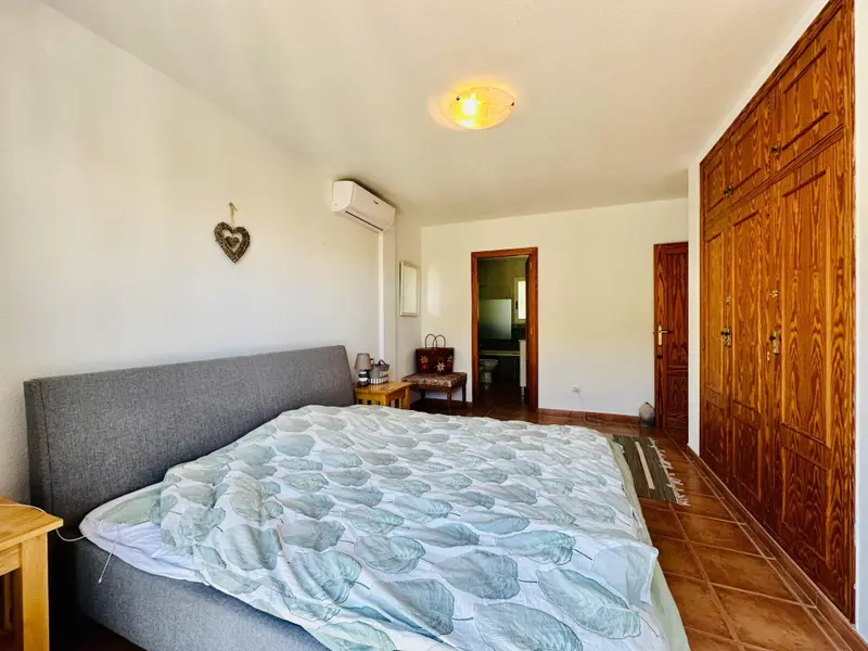 Villa de 6 dormitorios en La Nucía, Costa Blanca — foto 14 de 30