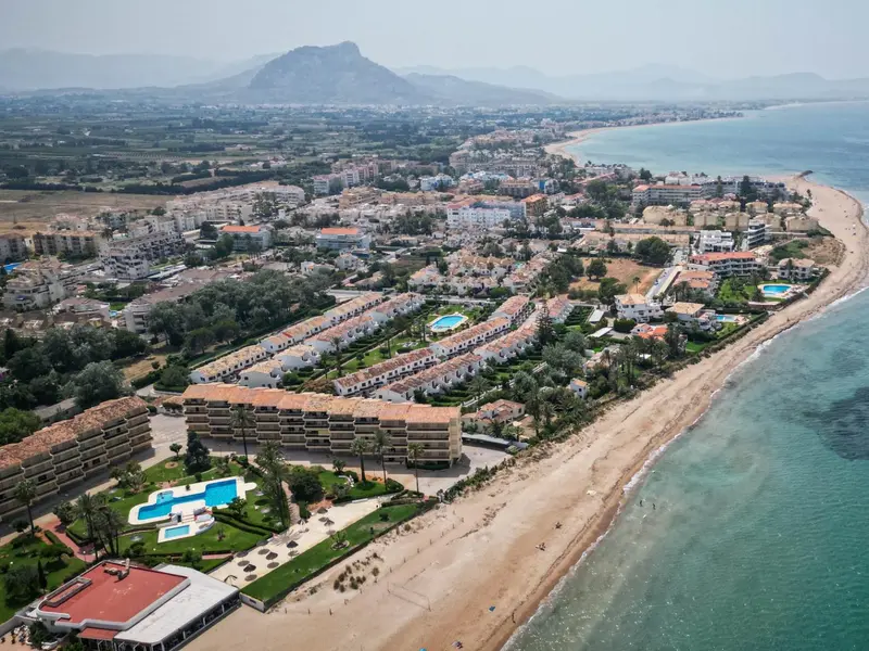 Комерційне приміщення з 3 спальнями у Dénia, Коста-Бланка — фото 15 з 30