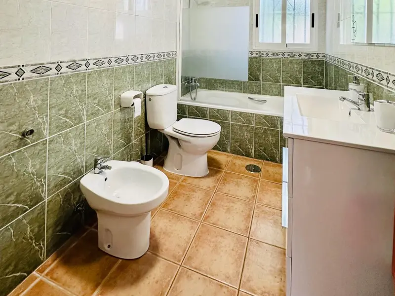 Villa de 6 dormitorios en La Nucía, Costa Blanca — foto 15 de 30