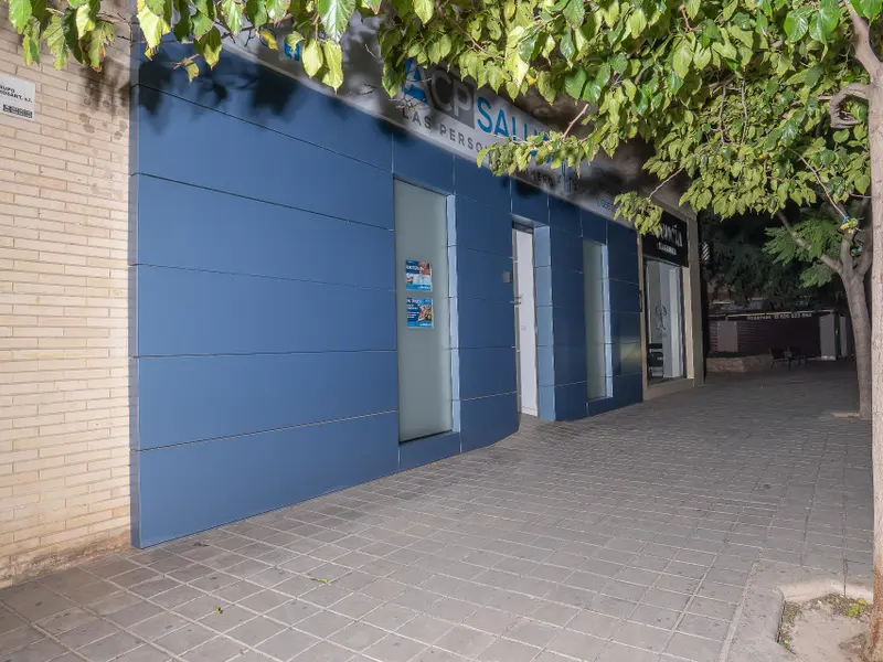 Local comercial de 4 dormitorios en Alicante, Costa Blanca — foto 30 de 30