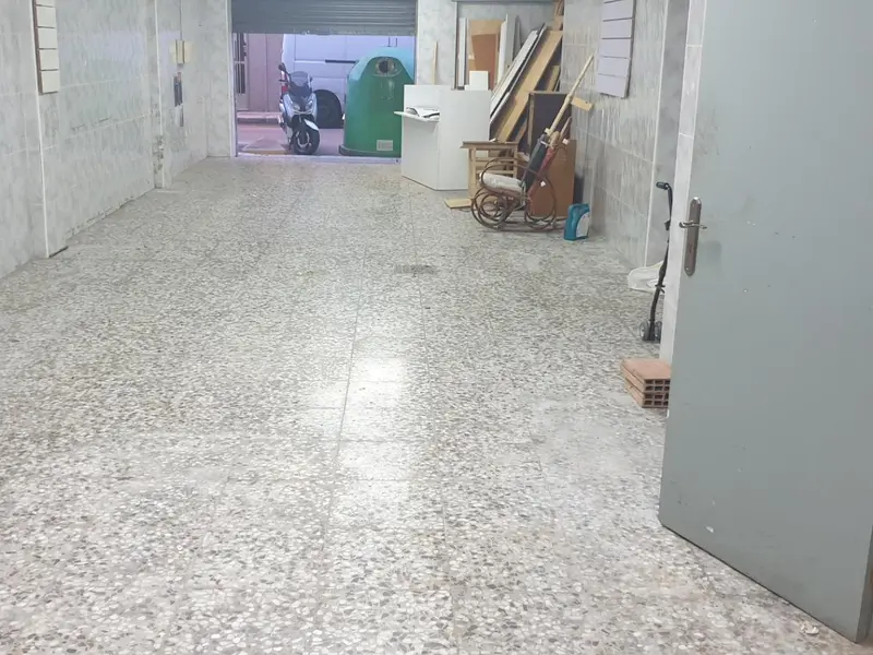Комерційне приміщення у Elche, Коста-Бланка — фото 4 з 9