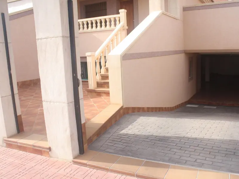 Geschakelde woning met 2 slaapkamers in Torrevieja, Costa Blanca — foto 30 van 30