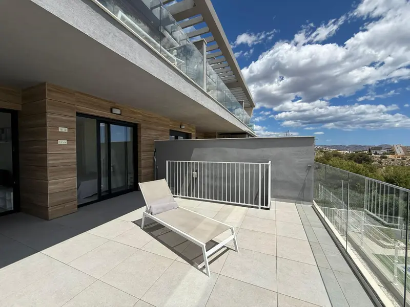Apartamento de 2 dormitorios en Finestrat, Costa Blanca — foto 19 de 25