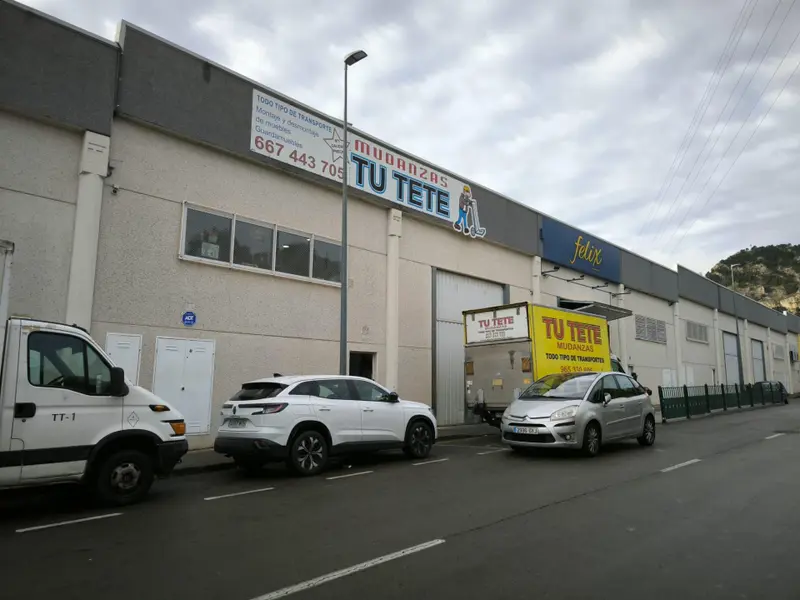 Local comercial en Alcoy, Costa Blanca