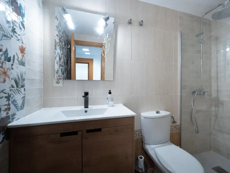 Apartamento de 2 dormitorios en Villajoyosa, Costa Blanca — foto 20 de 22