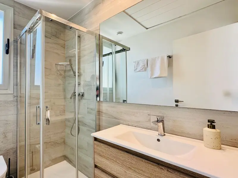 Penthouse mit 2 Schlafzimmern in Finestrat, Costa Blanca — Foto 18 von 22