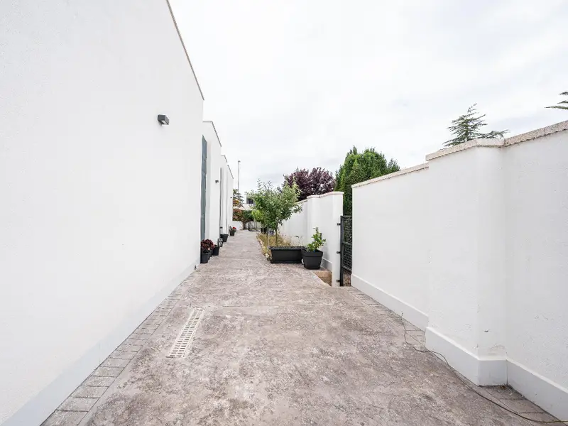 Villa de 3 dormitorios en Desconocido, Costa Blanca — foto 23 de 30