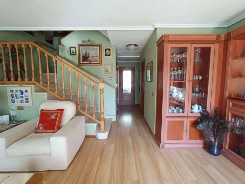 Villa de 5 dormitorios en Desconocido, Costa Blanca — foto 14 de 20