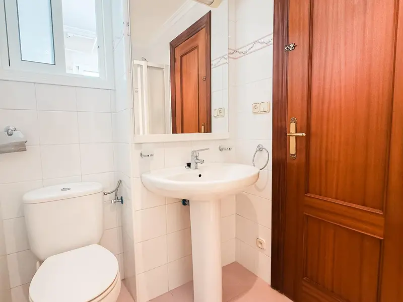 Apartamento de 5 dormitorios en Alicante, Costa Blanca — foto 17 de 25