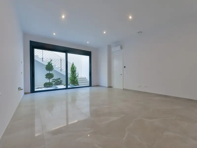 Villa de 8 dormitorios en Finestrat, Costa Blanca — foto 12 de 26