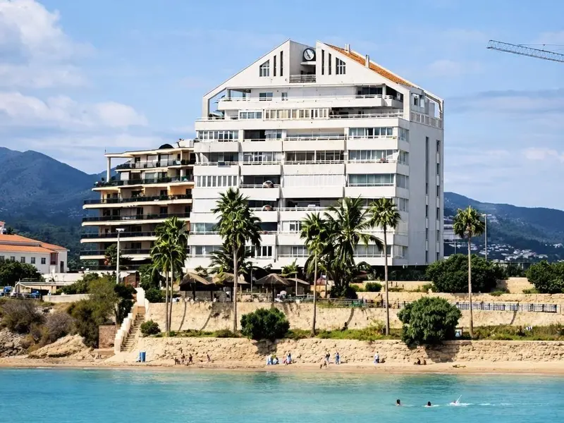 Apartamento de 2 dormitorios en Calpe, Costa Blanca — foto 5 de 17