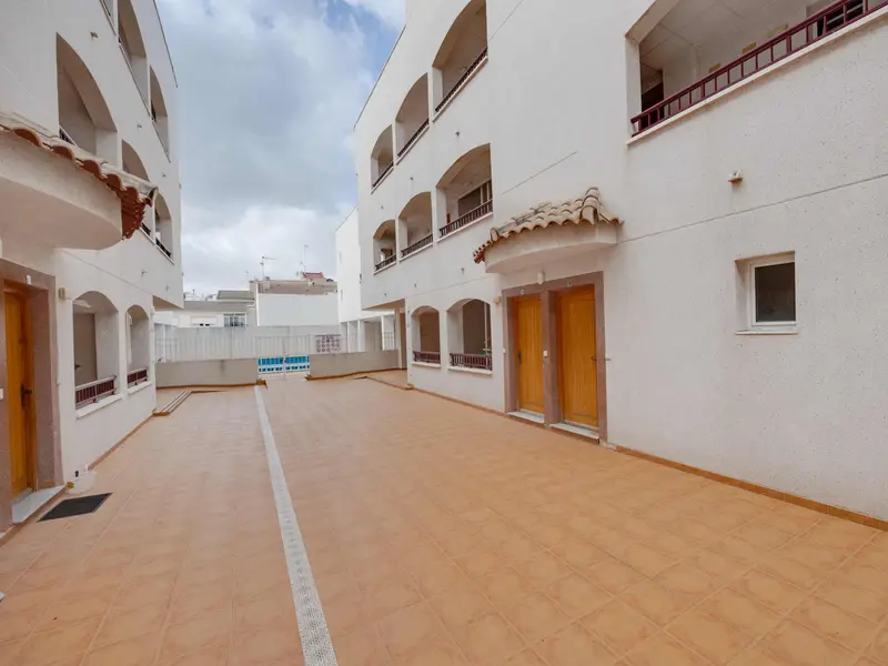 Wohnung mit 3 Schlafzimmern in San Fulgencio, Costa Blanca — Foto 13 von 30