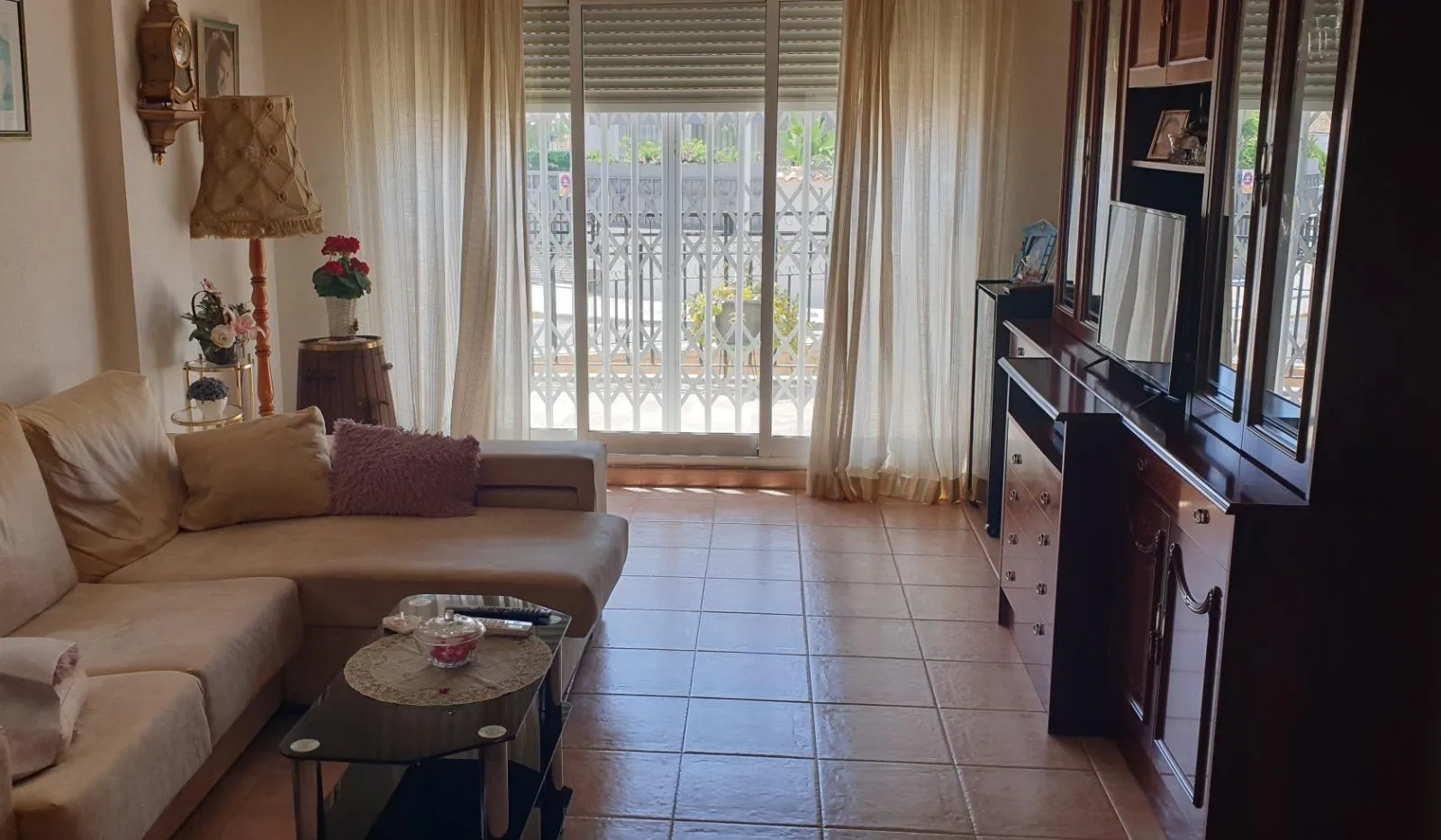Apartamento de 2 dormitorios en Elche, Costa Blanca — foto 1 de 12