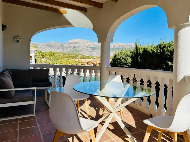 Villa de 6 dormitorios en La Nucía, Costa Blanca — foto 8 de 30