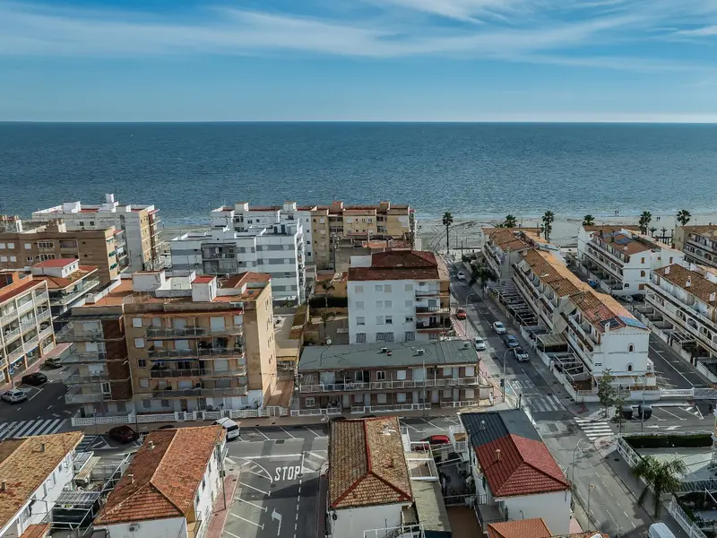 Apartamento de 3 dormitorios en Santa Pola, Costa Blanca — foto 20 de 22