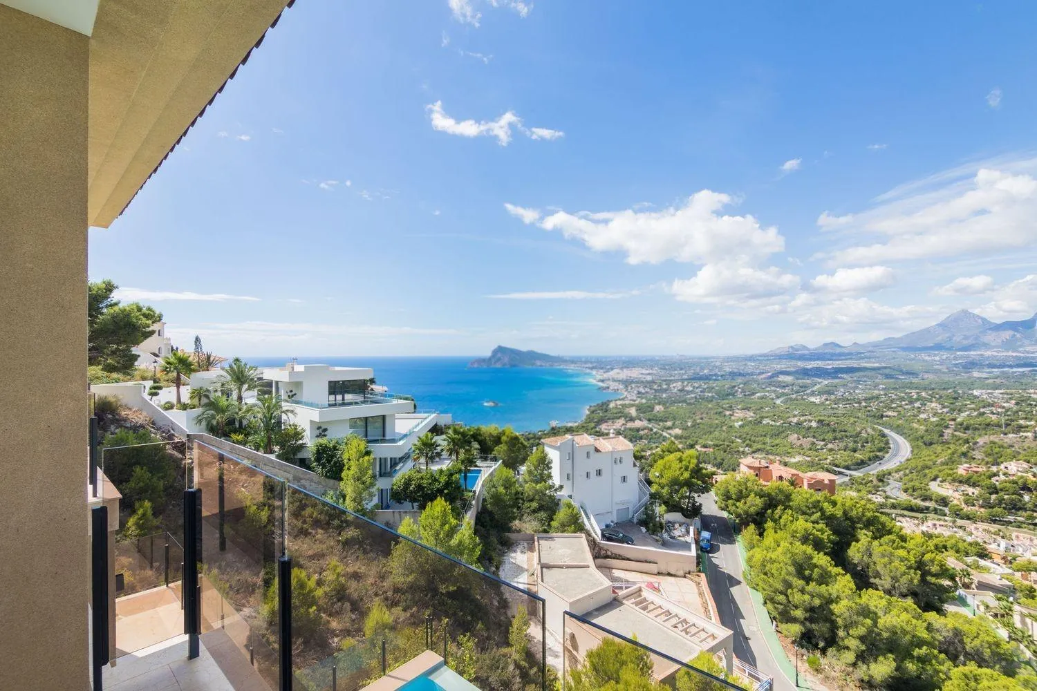 Вілла з 5 спальнями у Altea, Коста-Бланка — фото 1 з 30