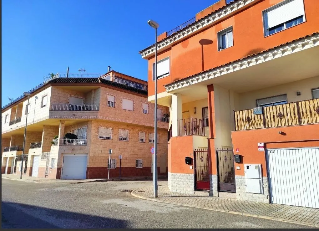 Appartement avec 3 chambres à Granja de Rocamora, Costa Blanca — photo 1 sur 16