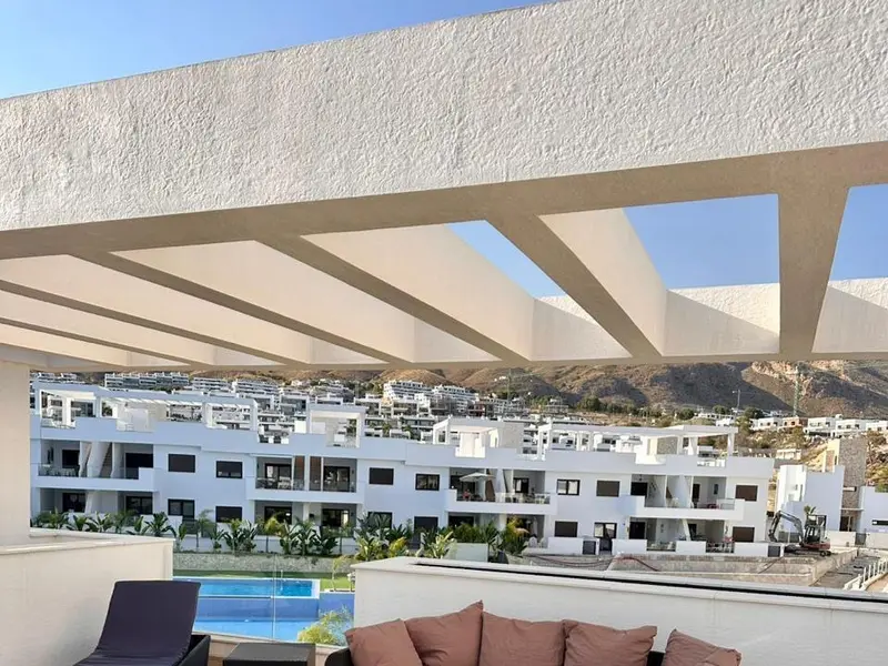 Apartamento de 2 dormitorios en Finestrat, Costa Blanca — foto 14 de 15