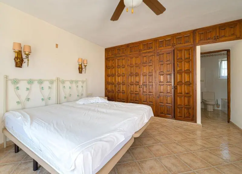 Villa de 9 dormitorios en Benissa, Costa Blanca — foto 16 de 27