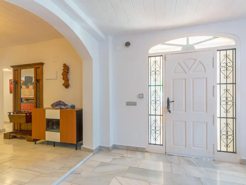 Villa mit 4 Schlafzimmern in Alicante, Costa Blanca — Foto 28 von 30