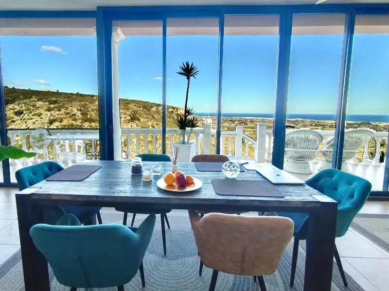 Villa with 4 bedrooms in Dénia, Costa Blanca — photo 8 of 30