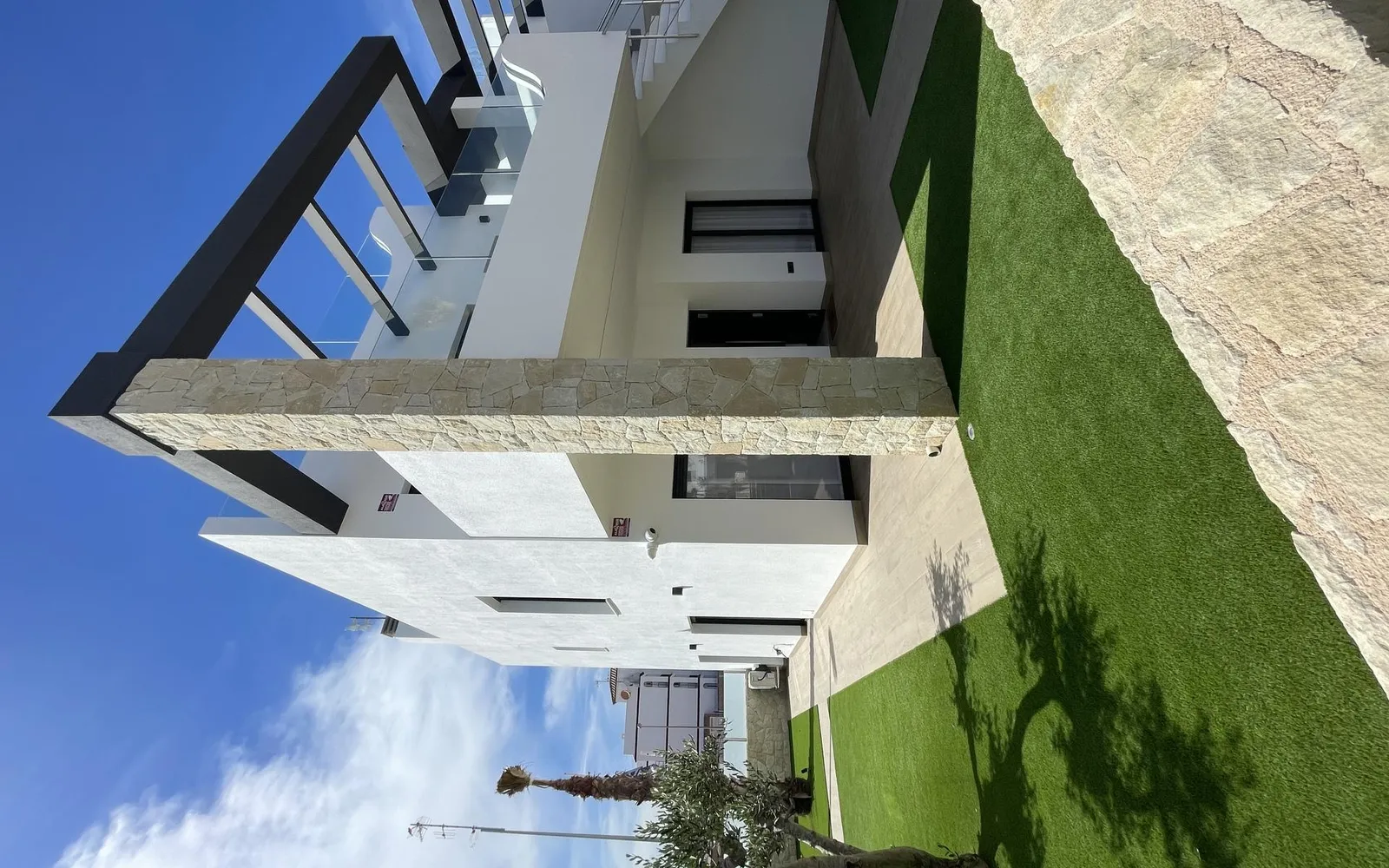 Grundstück mit 3 Schlafzimmern in Torrevieja, Costa Blanca — Foto 1 von 30