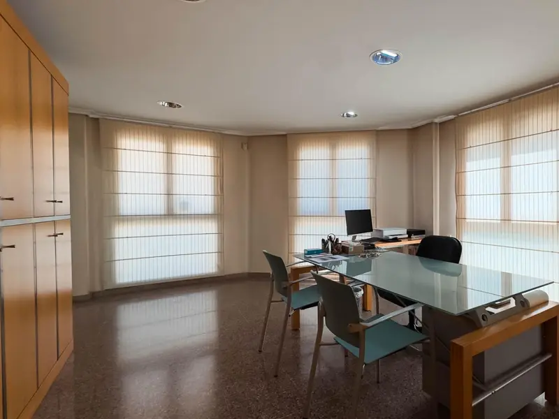 Local comercial en Elche, Costa Blanca