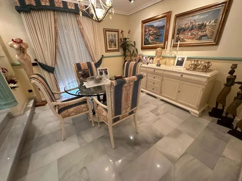 Villa de 4 dormitorios en Benidorm, Costa Blanca — foto 22 de 26