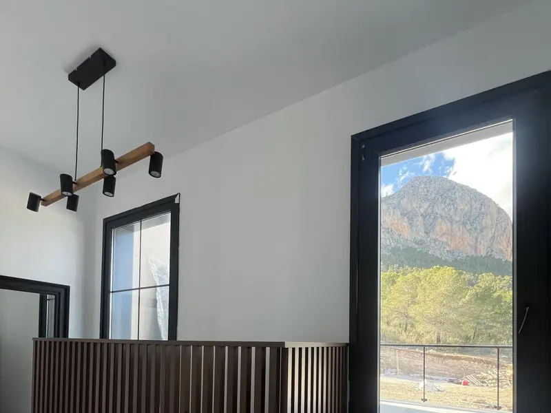 Reihenhaus mit 3 Schlafzimmern in Polop, Costa Blanca — Foto 23 von 26