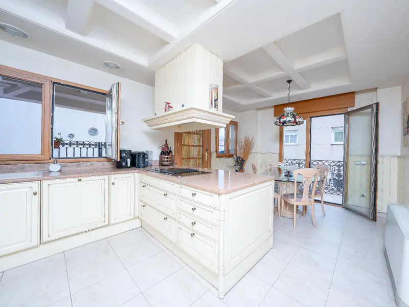 Appartement met 3 slaapkamers in Novelda, Costa Blanca — foto 4 van 30