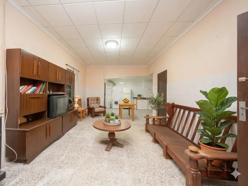 Commercial with 3 bedrooms in Crevillent, Costa Blanca — photo 22 of 29