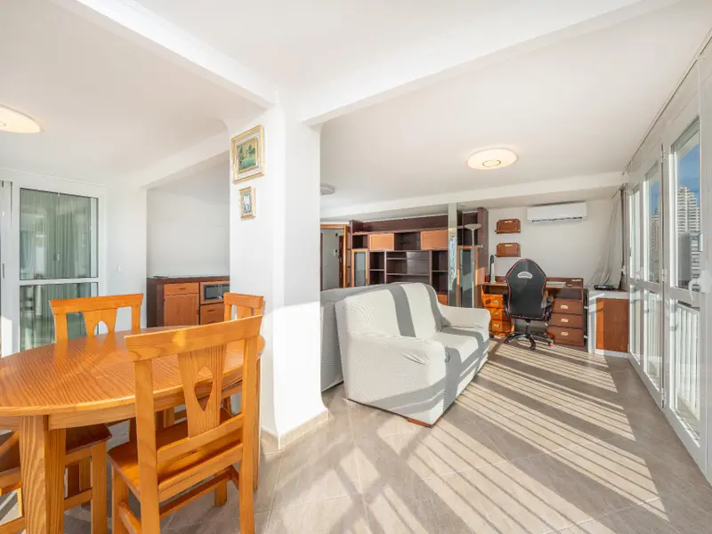 Apartamento de 2 dormitorios en Benidorm, Costa Blanca — foto 10 de 28