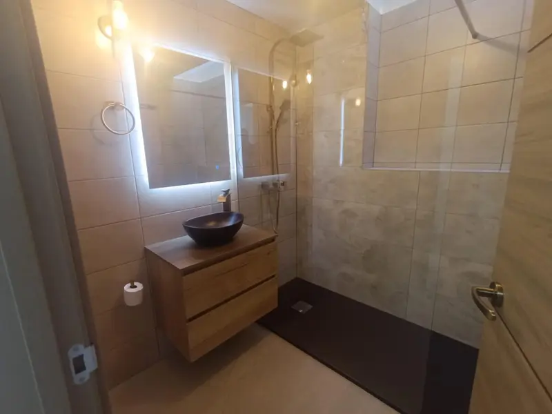Apartamento de 2 dormitorios en Elche, Costa Blanca — foto 3 de 19