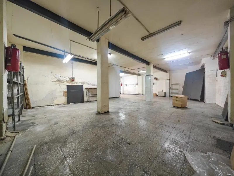 Local comercial en Elche, Costa Blanca — foto 7 de 14