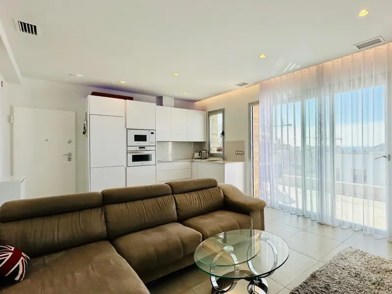 Penthouse mit 2 Schlafzimmern in Finestrat, Costa Blanca — Foto 4 von 22