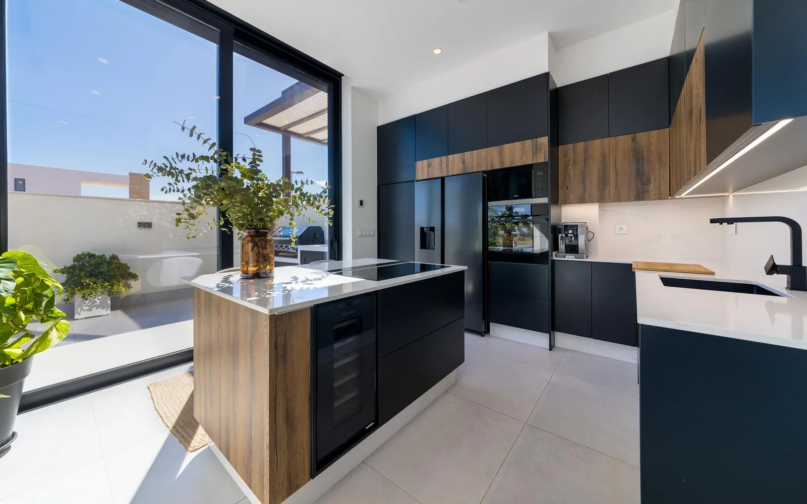 Apartamento de 3 dormitorios en Pilar de la Horadada, Costa Blanca — foto 1 de 15