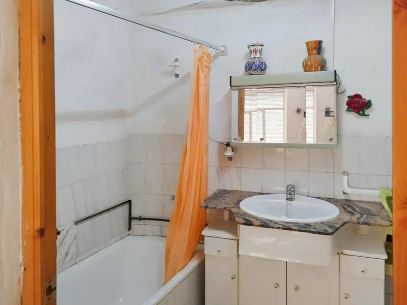 Вилла de 5 dormitorios en Pinoso, Costa Blanca — фото 19 из 24